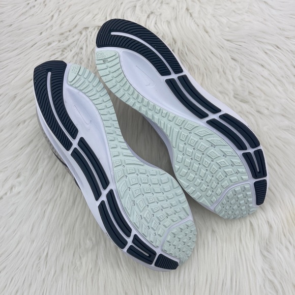 Mens Nike Air Zoom Pegasus 37 Running Sneakers - Picture 6 of 7